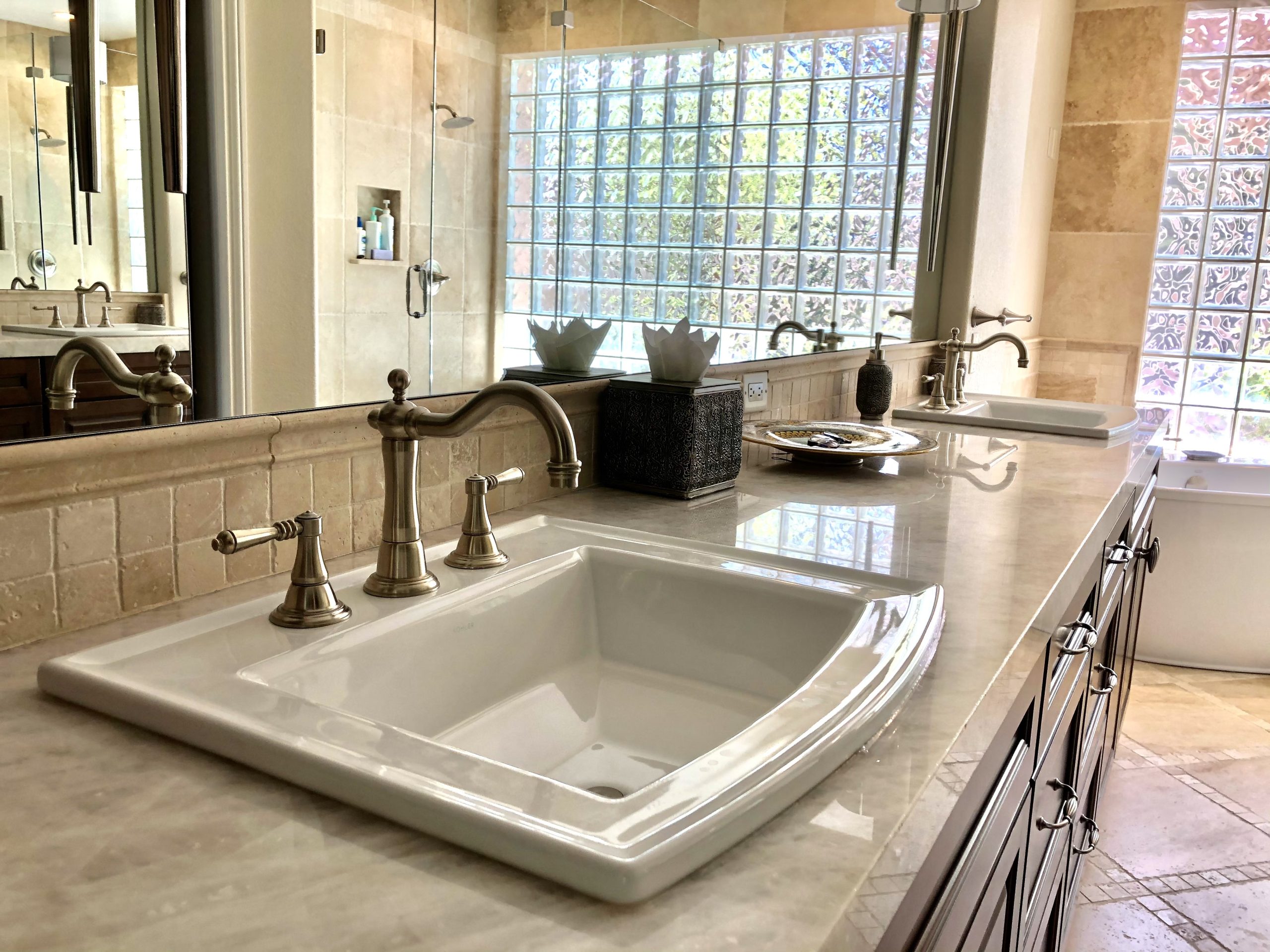 Vacant property deep cleaning detail